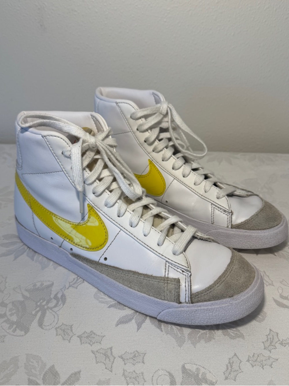 Women Nike Blazer Mid 77 Essential White Opti Yellow 9